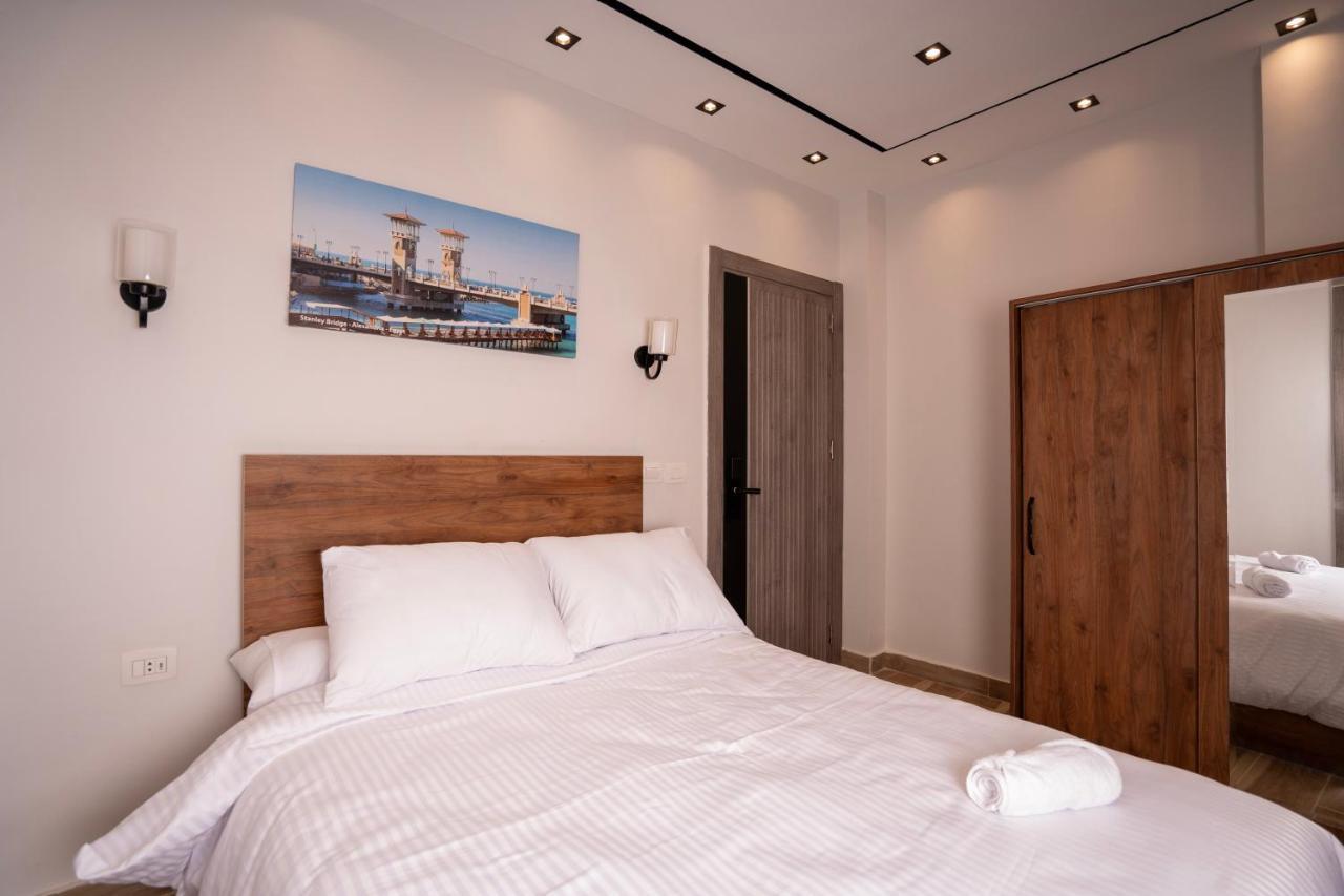 Sun And Sand Guest House Kafret el-Gabal Exterior foto
